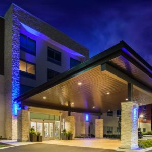 Holiday-Inn-image-scaled